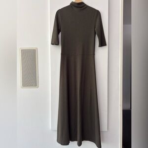 Vince Olive Green Maxi Dress with Elbow Sleeves